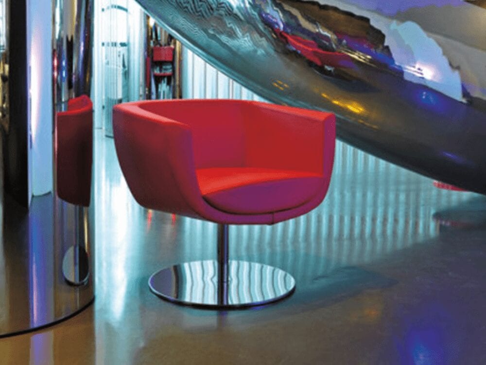 Harlow – Low Armchair with Metal Swivel Base