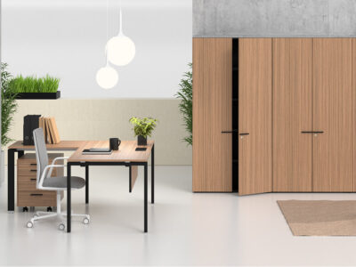Lorenzo – Veneer Top Executive Desk With Goalpost U Legs