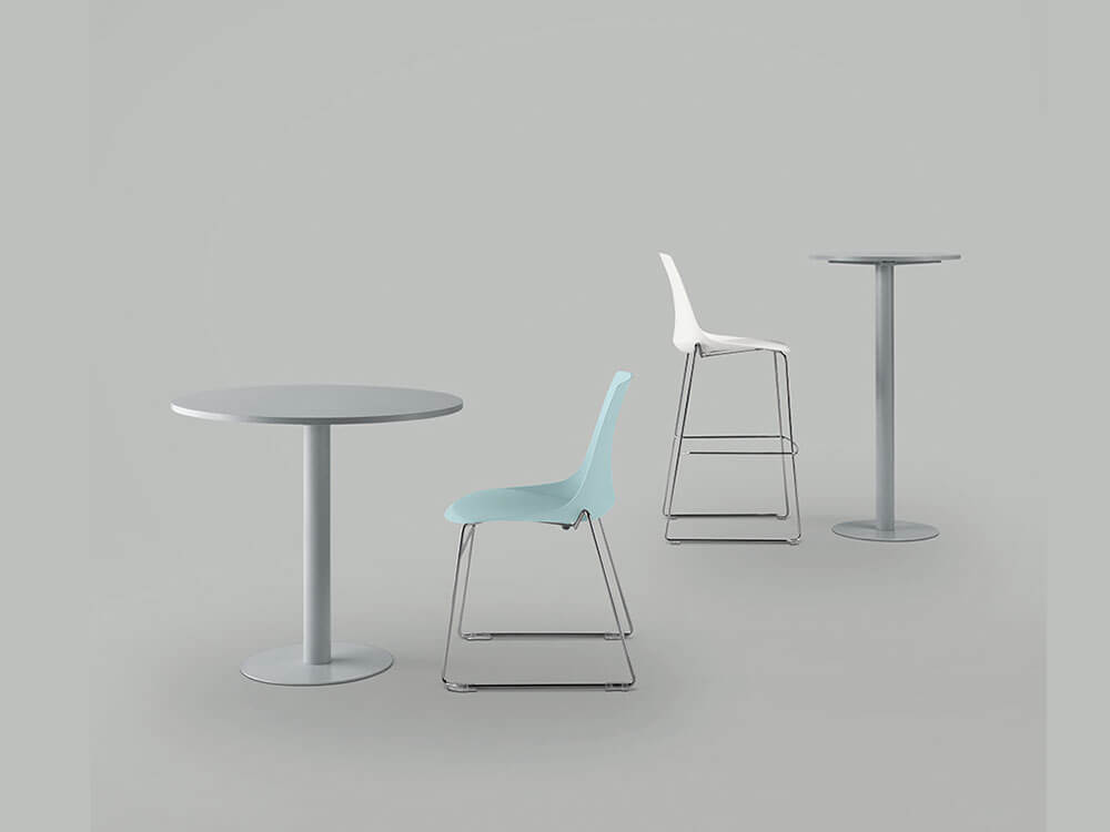 Arrigo – Plastic Stool 04