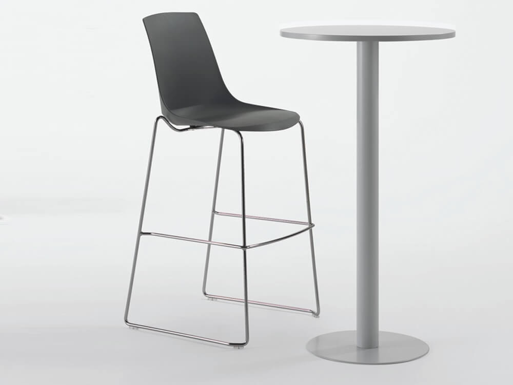 Bloom Plastic Stool2