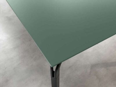 Vinny 2 – Lacquered Glass Top Executive Desk With Aluminium Legs 2