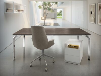 Vinny 4 – Executive Desk With Wood Veneer Top And Optional Return & Credenza Unit 1