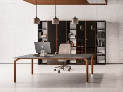 Vinny 6 – Executive Desk With Lacquered Top And Optional Return & Credenza Unit