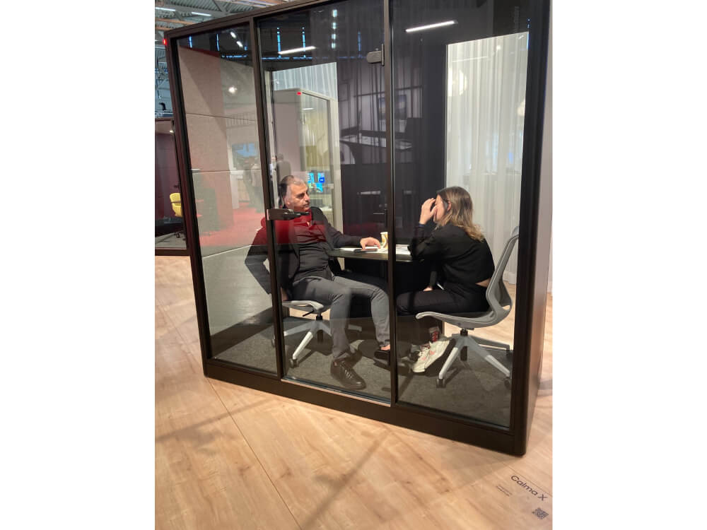Como – Office Meeting Booth For 2, 4 And 6 Persons 16