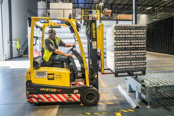Vehical To Deliver Goods Vehical To Deliver Goods